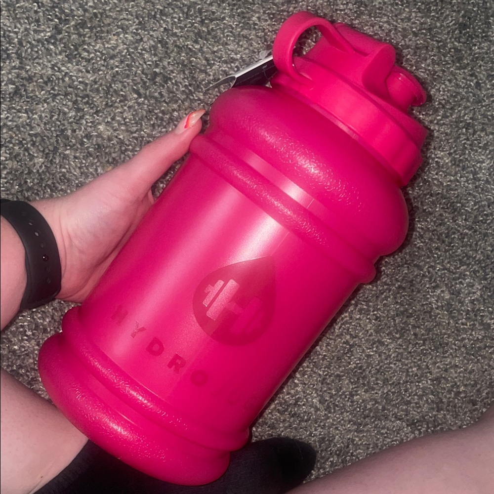 HydroJug in Bold Pink